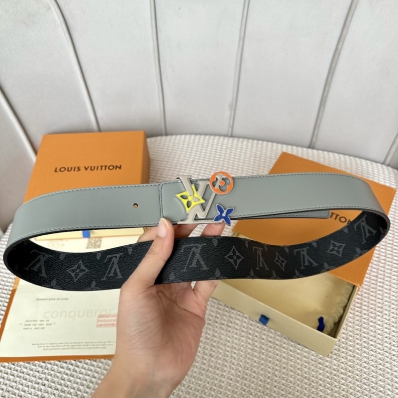 l0vis Vvtt0n belts